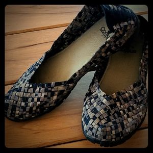 Women's Shoes